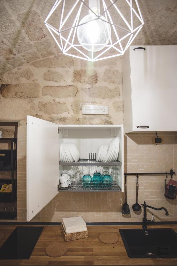 Residenza Rosaria Delle Meraviglie Bari Bagian luar foto